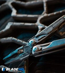 Leatherman Surge Multi-Tool Stainless Steel (21-in-1) 830158 6 Leatherman Surge Multi-Tool Stainless Steel (21-in-1) 830158 -Knife Craft Store LTG SURGE WORK ONTIRE 0917 large